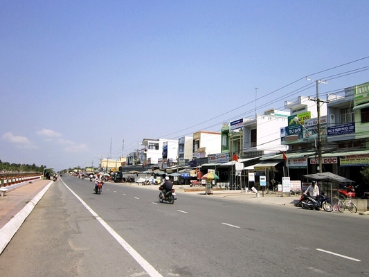 Đường nội ô Thị trấn Nàng Mau